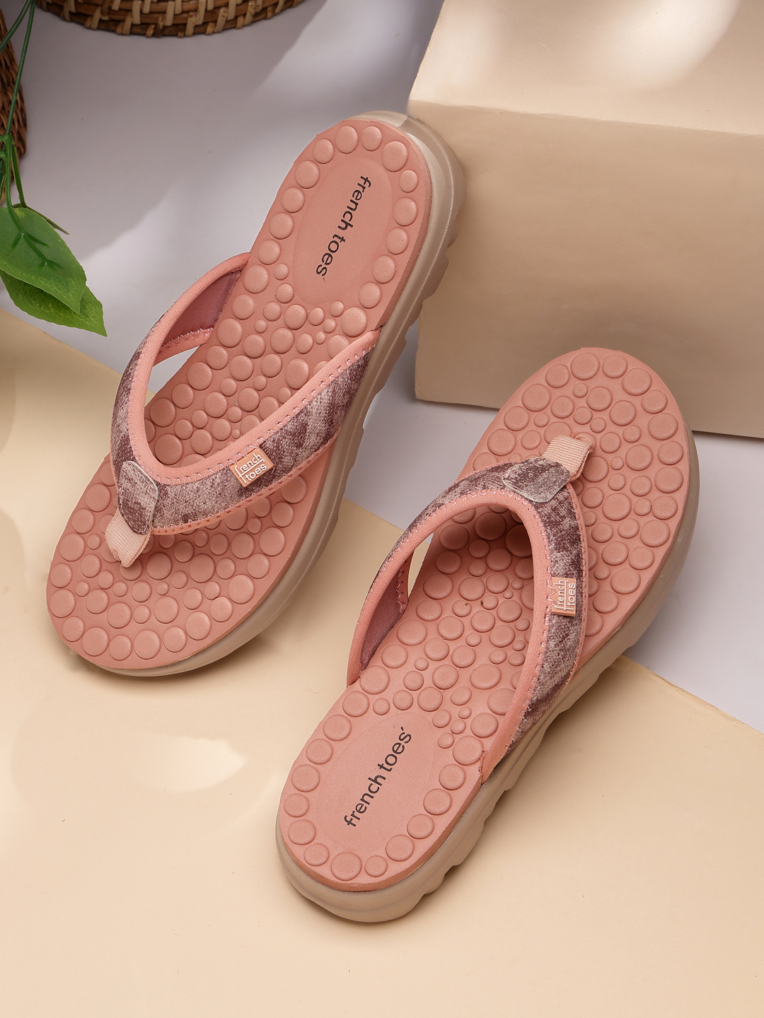 The MIAMI 3 Comfort Slide — Soft Peach